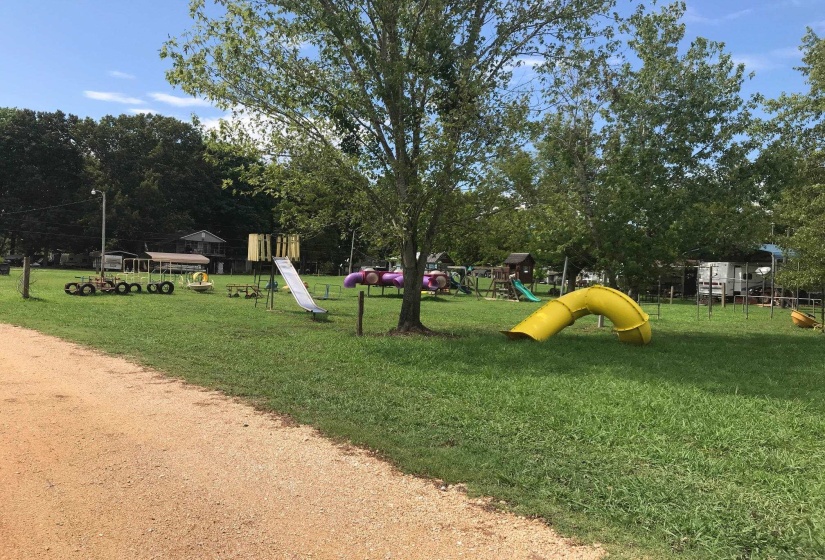 176 BF TERRY CIR, Savannah, Tennessee 38372, ,Land,For Sale,BF TERRY,10158108