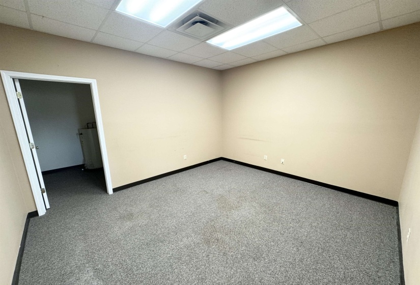 301 LAKE DR, Ripley, Tennessee 38063, ,Commercial/industrial,For Sale,LAKE,10158271