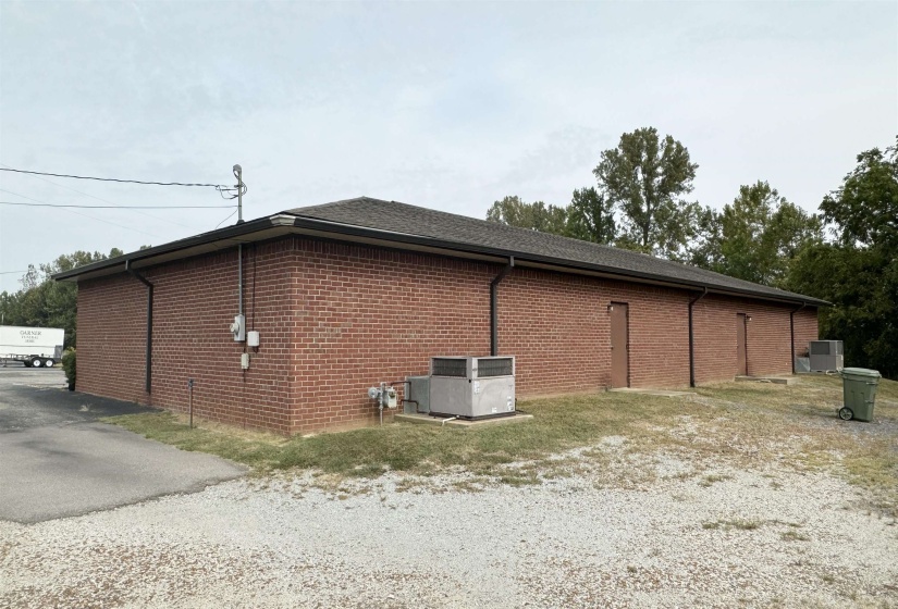 301 LAKE DR, Ripley, Tennessee 38063, ,Commercial/industrial,For Sale,LAKE,10158271