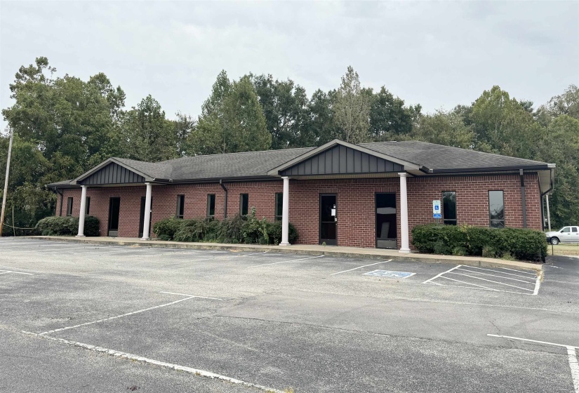 301 LAKE DR, Ripley, Tennessee 38063, ,Commercial/industrial,For Sale,LAKE,10158271