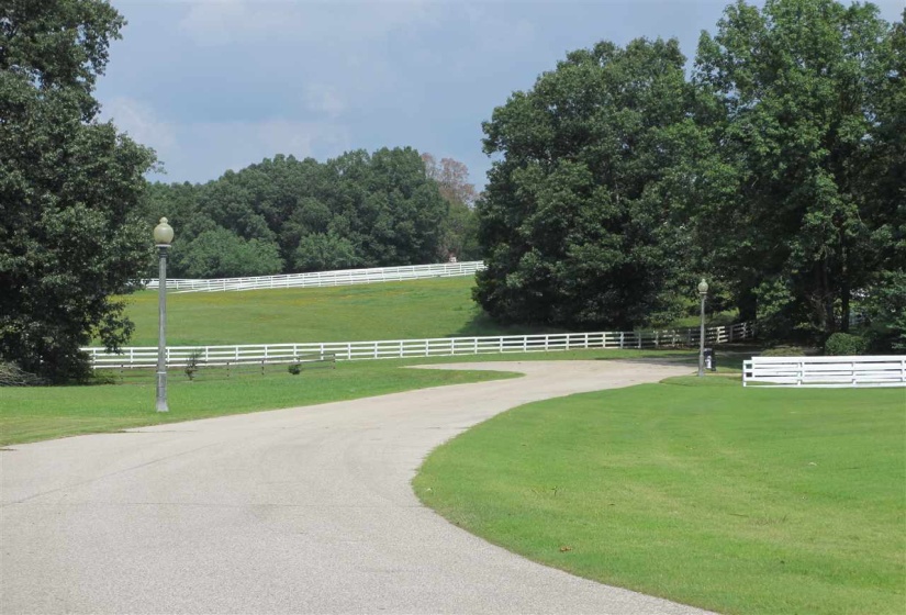 0 LEXINGTON MANOR LOT 26 LN, Unicorp/Eads, Tennessee 38028, ,Land,For Sale,LEXINGTON MANOR LOT 26,9972344