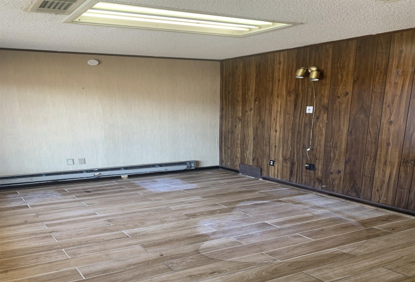 5226 MARTIN EDWARDS PL, Memphis, Tennessee 38116, 2 Bedrooms Bedrooms, 2 Rooms Rooms,1 BathroomBathrooms,Rental Properties,For Sale,MARTIN EDWARDS,10161176