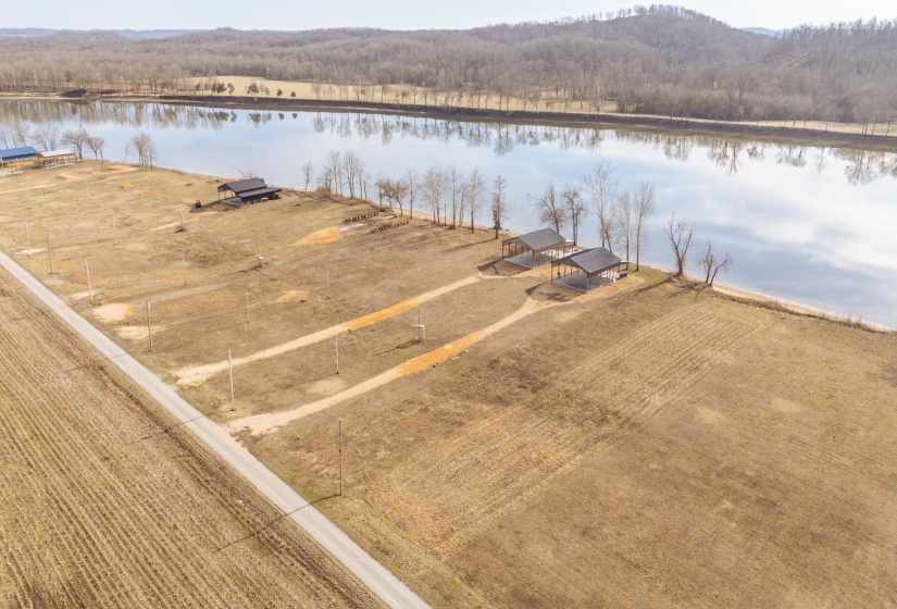 000 HARDIN BOTTOM RIVER RD, Clifton, Tennessee 38425-9999, ,Land,For Sale,HARDIN BOTTOM RIVER,10166557