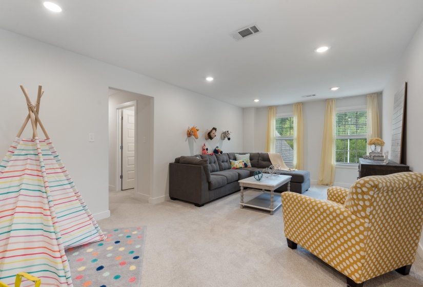 5796 MILTON WILSON BLVD, Arlington, Tennessee 38002, 4 Bedrooms Bedrooms, 12 Rooms Rooms,3 BathroomsBathrooms,Residential,For Sale,MILTON WILSON,10167061