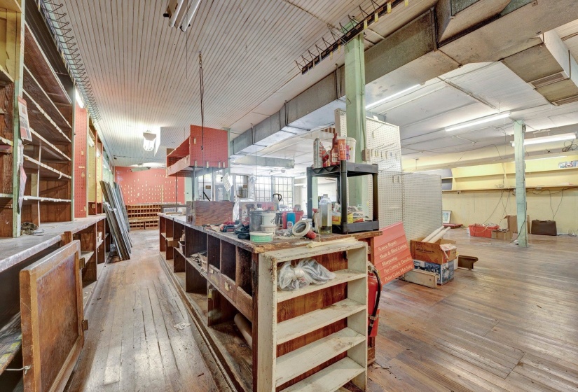 2461 CHELSEA AVE, Memphis, Tennessee 38108, ,Commercial/industrial,For Sale,CHELSEA,10169469