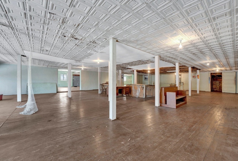 2461 CHELSEA AVE, Memphis, Tennessee 38108, ,Commercial/industrial,For Sale,CHELSEA,10169469