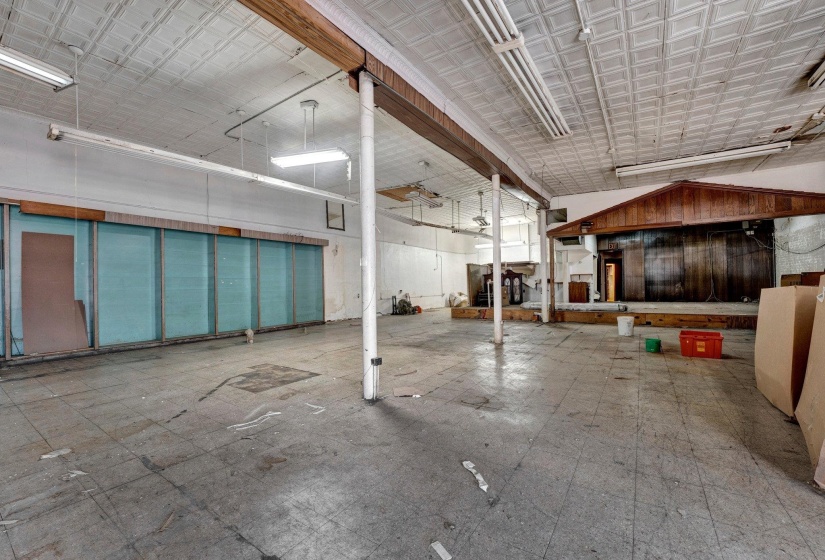 2461 CHELSEA AVE, Memphis, Tennessee 38108, ,Commercial/industrial,For Sale,CHELSEA,10169469