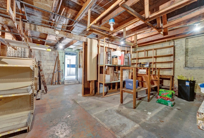 2461 CHELSEA AVE, Memphis, Tennessee 38108, ,Commercial/industrial,For Sale,CHELSEA,10169469