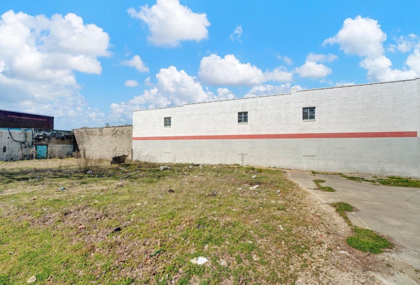 2461 CHELSEA AVE, Memphis, Tennessee 38108, ,Commercial/industrial,For Sale,CHELSEA,10169469