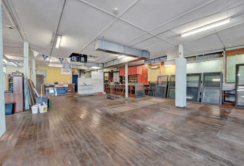 2461 CHELSEA AVE, Memphis, Tennessee 38108, ,Commercial/industrial,For Sale,CHELSEA,10169469