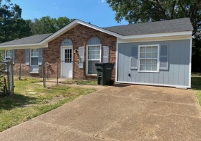 810 NORTHAVEN DR, Unincorporated, Tennessee 38127, 3 Bedrooms Bedrooms, 6 Rooms Rooms,1 BathroomBathrooms,Residential,For Sale,NORTHAVEN,10174103