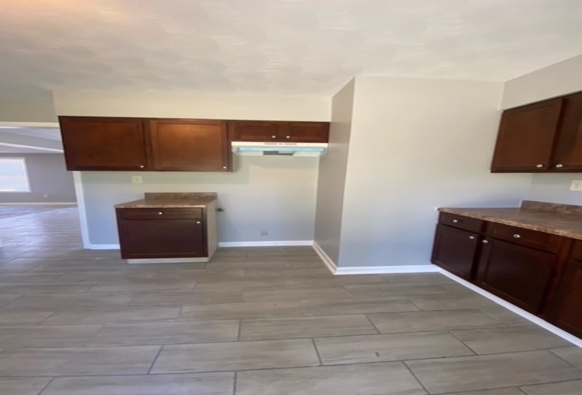 810 NORTHAVEN DR, Unincorporated, Tennessee 38127, 3 Bedrooms Bedrooms, 6 Rooms Rooms,1 BathroomBathrooms,Residential,For Sale,NORTHAVEN,10174103