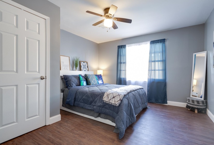 1050 PARKWAY AVE, Memphis, Tennessee 38105, 1 Bedroom Bedrooms, 4 Rooms Rooms,1 BathroomBathrooms,Rental Properties,For Sale,PARKWAY,10132367