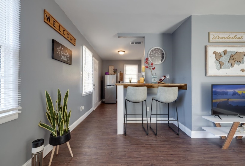 1050 PARKWAY AVE, Memphis, Tennessee 38105, 1 Bedroom Bedrooms, 4 Rooms Rooms,1 BathroomBathrooms,Rental Properties,For Sale,PARKWAY,10132367