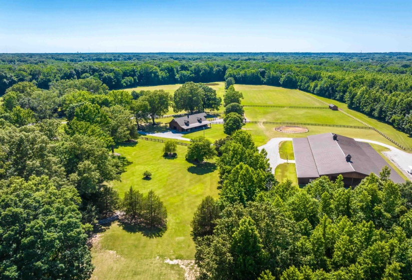 Stable, Arena and pastures