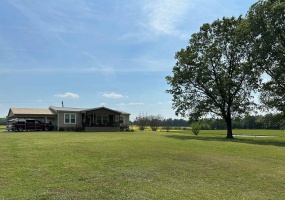 350 NEELY RD, Middleton, Tennessee 38052, 3 Bedrooms Bedrooms, 7 Rooms Rooms,2 BathroomsBathrooms,Residential,For Sale,NEELY,10176454