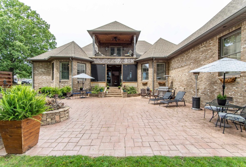 200 TWIN FORK LN, Savannah, Tennessee 38372, 4 Bedrooms Bedrooms, 15 Rooms Rooms,4.2 BathroomsBathrooms,Residential,For Sale,TWIN FORK,10177262