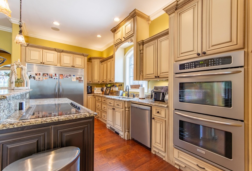 200 TWIN FORK LN, Savannah, Tennessee 38372, 4 Bedrooms Bedrooms, 15 Rooms Rooms,4.2 BathroomsBathrooms,Residential,For Sale,TWIN FORK,10177262