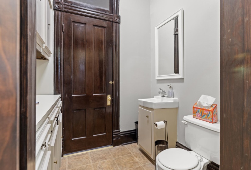 114 LIBERTY AVE, Covington, Tennessee 38019, 16 Rooms Rooms,0.4 BathroomBathrooms,Rental Properties,For Sale,LIBERTY,10177522