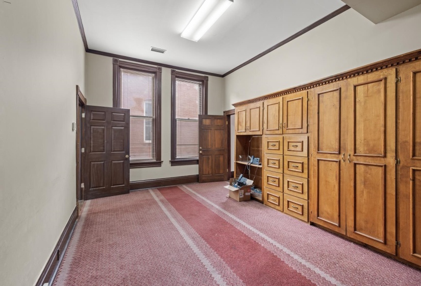 114 LIBERTY AVE, Covington, Tennessee 38019, 16 Rooms Rooms,0.4 BathroomBathrooms,Rental Properties,For Sale,LIBERTY,10177522