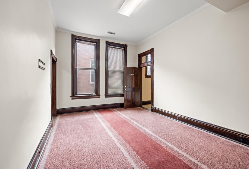 114 LIBERTY AVE, Covington, Tennessee 38019, 16 Rooms Rooms,0.4 BathroomBathrooms,Rental Properties,For Sale,LIBERTY,10177522