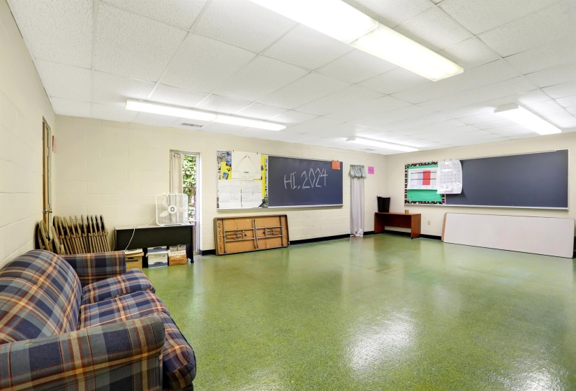 1792 PARKWAY PKY, Memphis, Tennessee 38112, ,Commercial/industrial,For Sale,PARKWAY,10177689