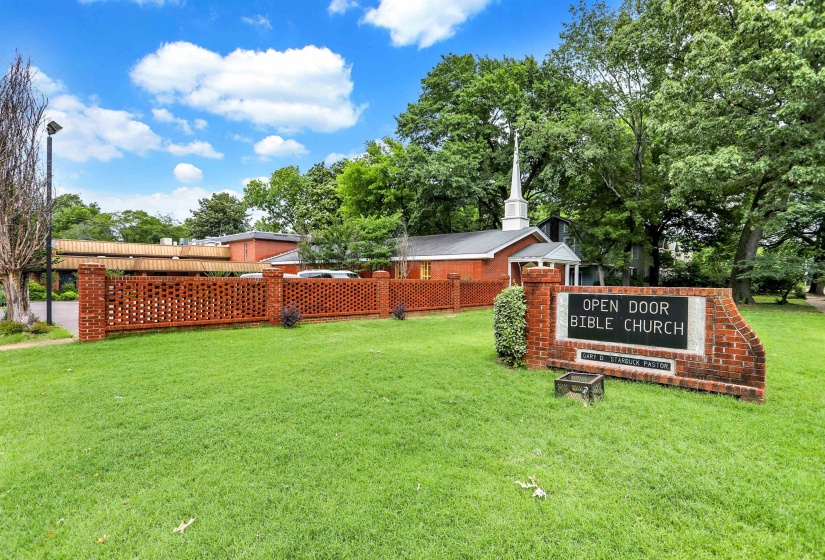 1792 PARKWAY PKY, Memphis, Tennessee 38112, ,Commercial/industrial,For Sale,PARKWAY,10177689