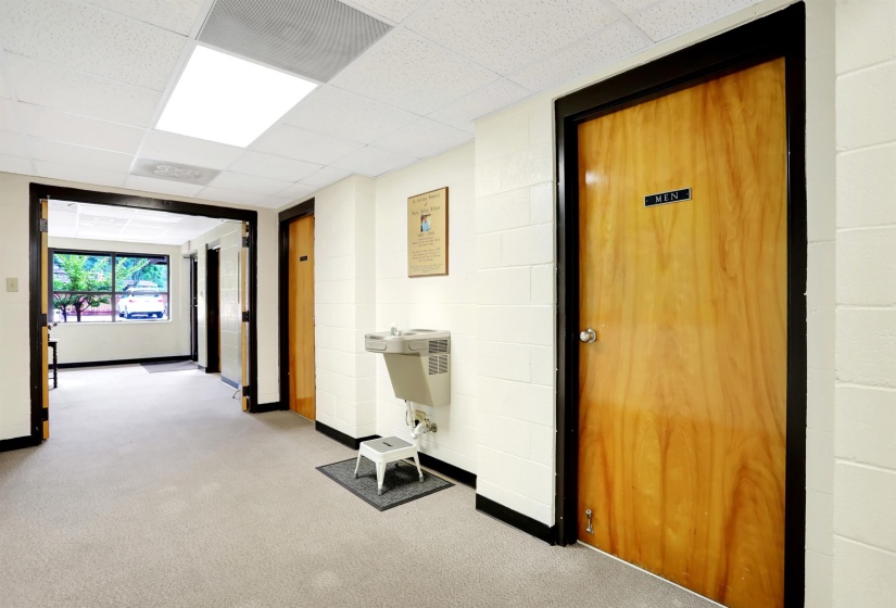 1792 PARKWAY PKY, Memphis, Tennessee 38112, ,Commercial/industrial,For Sale,PARKWAY,10177689