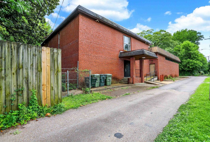 View of property exterior