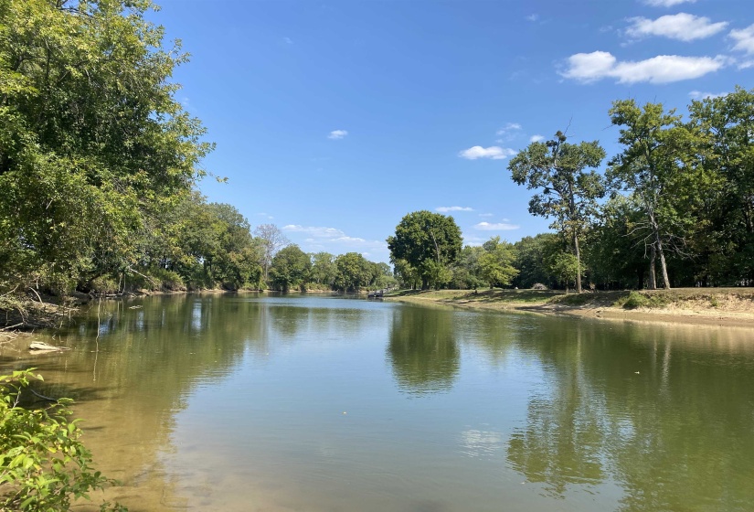 1114 LAUNCH RAMP CV, Savannah, Tennessee 38372, ,Land,For Sale,LAUNCH RAMP,10180283