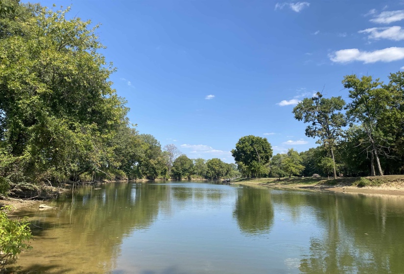 1114 LAUNCH RAMP CV, Savannah, Tennessee 38372, ,Land,For Sale,LAUNCH RAMP,10180283