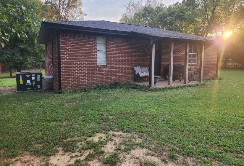 290 MAIN ST, Saltillo, Tennessee 38370, 3 Bedrooms Bedrooms, 7 Rooms Rooms,1 BathroomBathrooms,Residential,For Sale,MAIN,10181965