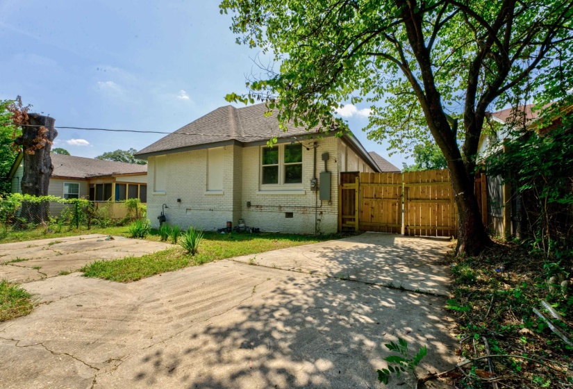 View of side of property