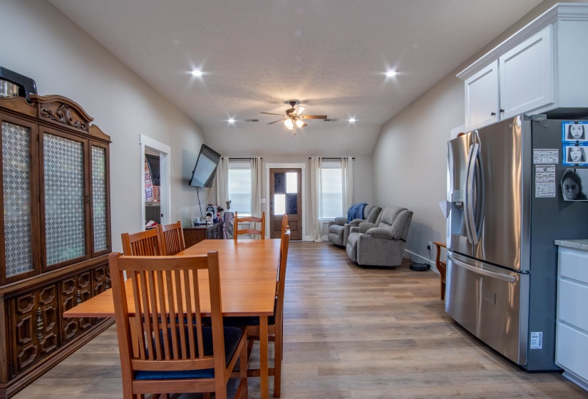 15 BAYBERRY CV, Savannah, Tennessee 38372, 3 Bedrooms Bedrooms, 6 Rooms Rooms,2 BathroomsBathrooms,Residential,For Sale,BAYBERRY,10183743