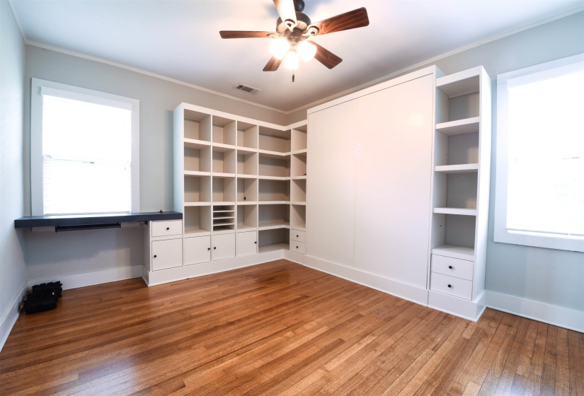 4543 CHARLESWOOD AVE, Memphis, Tennessee 38117, 4 Bedrooms Bedrooms, 7 Rooms Rooms,2.1 BathroomsBathrooms,Residential,For Sale,CHARLESWOOD,10183824