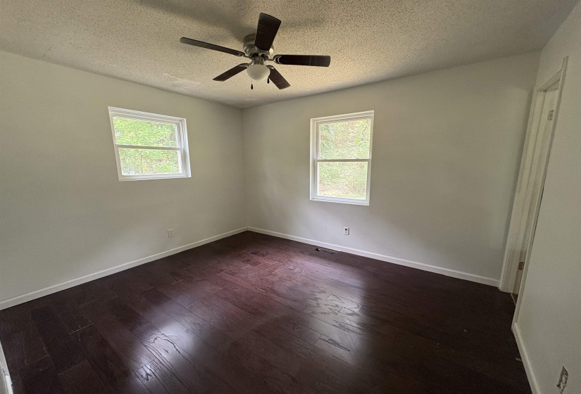 265 GAREY LOOP, Savannah, Tennessee 38372-1697, 3 Bedrooms Bedrooms, 7 Rooms Rooms,2 BathroomsBathrooms,Residential,For Sale,GAREY,10183886