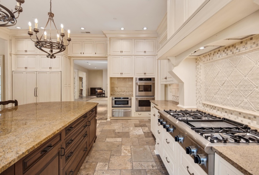 214 MOUNTAIN BROOK CV, Eads, Tennessee 38028, 5 Bedrooms Bedrooms, 20 Rooms Rooms,6.3 BathroomsBathrooms,Residential,For Sale,MOUNTAIN BROOK,10184266