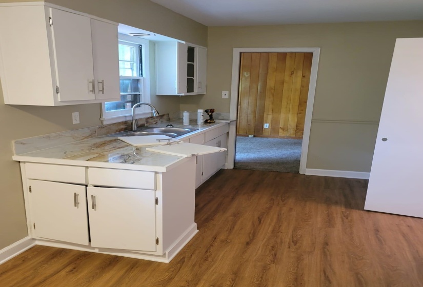 1781 WOODBURN DR, Memphis, Tennessee 38127, 3 Bedrooms Bedrooms, 7 Rooms Rooms,2 BathroomsBathrooms,Residential,For Sale,WOODBURN,10185408