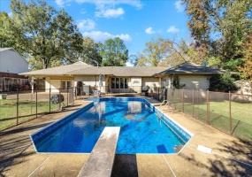 6771 SUNBURST CV, Memphis, Tennessee 38119, 3 Bedrooms Bedrooms, 7 Rooms Rooms,2.1 BathroomsBathrooms,Residential,For Sale,SUNBURST,10185968