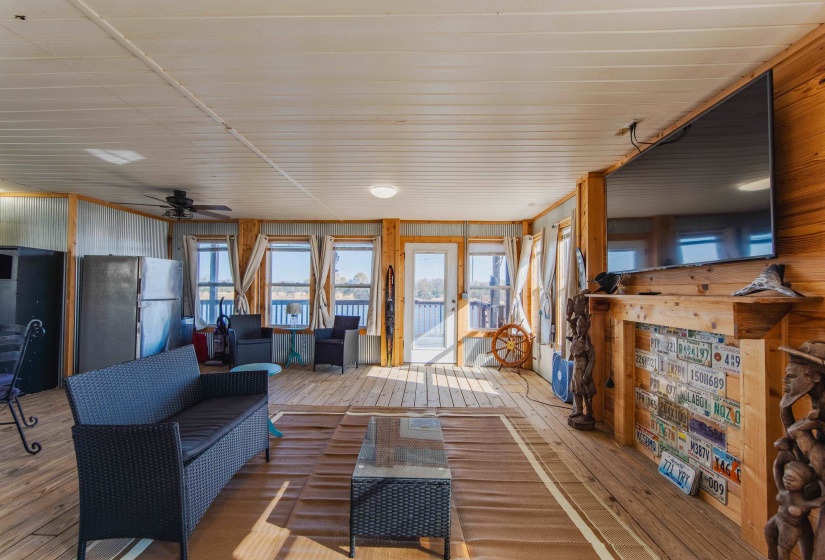 1111 LEANING TREES LN, Adamsville, Tennessee 38310, 3 Bedrooms Bedrooms, 7 Rooms Rooms,2.1 BathroomsBathrooms,Residential,For Sale,LEANING TREES,10185985