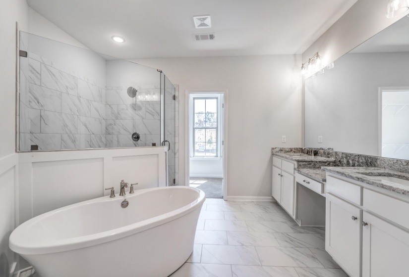 60 SUGALINA VALLEY DR, Oakland, Tennessee 38060, 4 Bedrooms Bedrooms, 10 Rooms Rooms,3 BathroomsBathrooms,Residential,For Sale,SUGALINA VALLEY,10186424