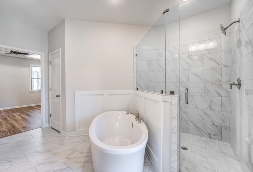 60 SUGALINA VALLEY DR, Oakland, Tennessee 38060, 4 Bedrooms Bedrooms, 10 Rooms Rooms,3 BathroomsBathrooms,Residential,For Sale,SUGALINA VALLEY,10186424