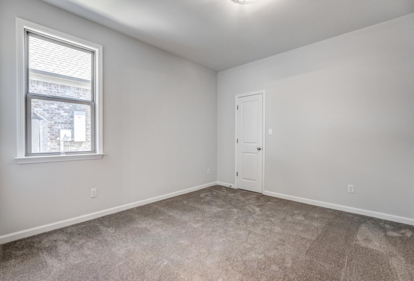 60 SUGALINA VALLEY DR, Oakland, Tennessee 38060, 4 Bedrooms Bedrooms, 10 Rooms Rooms,3 BathroomsBathrooms,Residential,For Sale,SUGALINA VALLEY,10186424