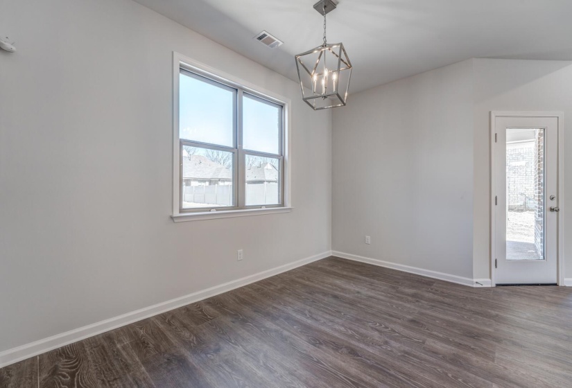 50 SUGALINA VALLEY DR, Oakland, Tennessee 38060, 4 Bedrooms Bedrooms, 10 Rooms Rooms,3 BathroomsBathrooms,Residential,For Sale,SUGALINA VALLEY,10186434