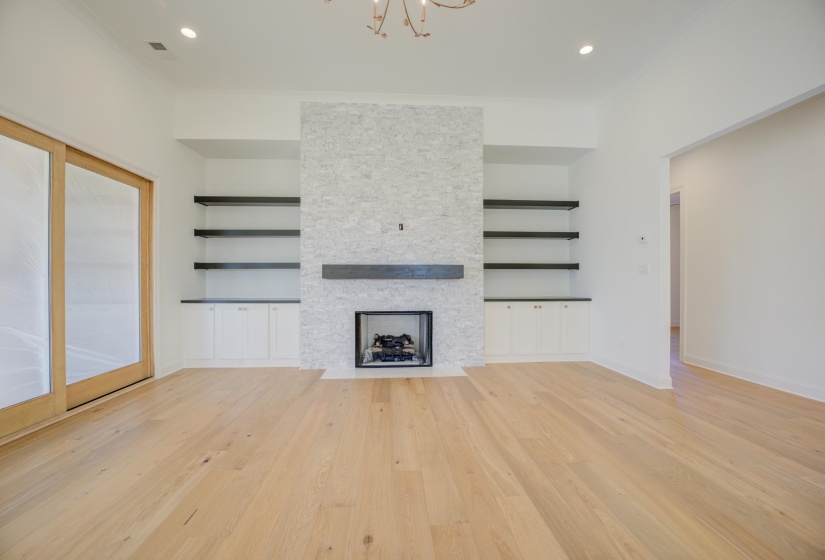 527 BRANGUS VALLEY DR, Unincorporated, Tennessee 38017, 5 Bedrooms Bedrooms, 11 Rooms Rooms,4.1 BathroomsBathrooms,Residential,For Sale,BRANGUS VALLEY,10186976