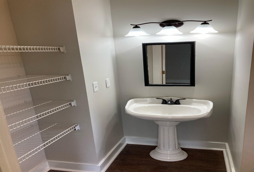 999 SEATTLE ST, Memphis, Tennessee 38114, 3 Bedrooms Bedrooms, 5 Rooms Rooms,2 BathroomsBathrooms,Residential,For Sale,SEATTLE,10186708