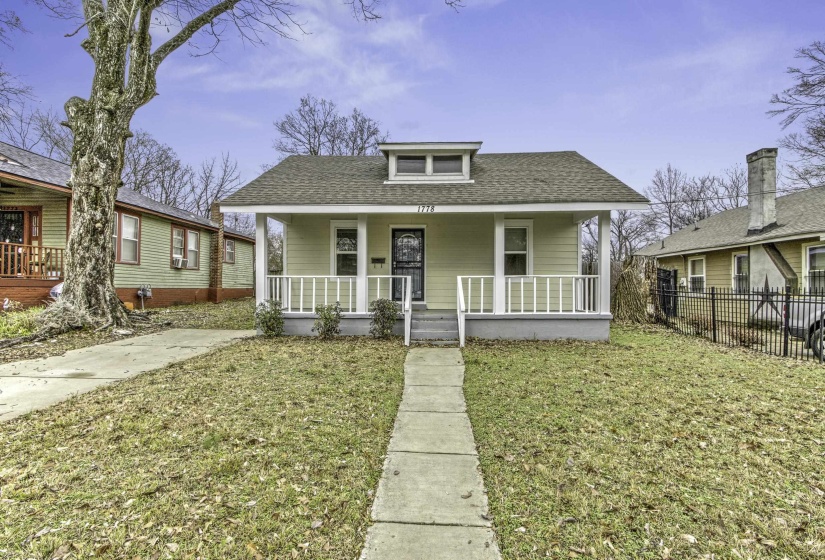 1778 EVELYN AVE, Memphis, Tennessee 38114, 3 Bedrooms Bedrooms, 7 Rooms Rooms,2 BathroomsBathrooms,Residential,For Sale,EVELYN,10187199