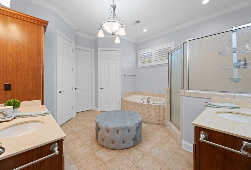 1715 POWELL RUN CV, Collierville, Tennessee 38017, 4 Bedrooms Bedrooms, 9 Rooms Rooms,3.1 BathroomsBathrooms,Residential,For Sale,POWELL RUN,10187201