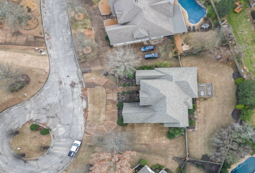 1715 POWELL RUN CV, Collierville, Tennessee 38017, 4 Bedrooms Bedrooms, 9 Rooms Rooms,3.1 BathroomsBathrooms,Residential,For Sale,POWELL RUN,10187201