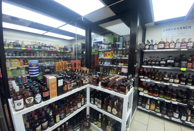 95 70 HWY, Mason, Tennessee 38049, ,Commercial/industrial,For Sale,70,10187246